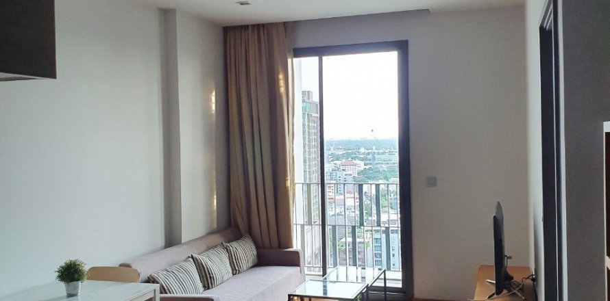 Condominio de 1 dormitorio en Khlong Toei, Bangkok, Tailandia № 80598