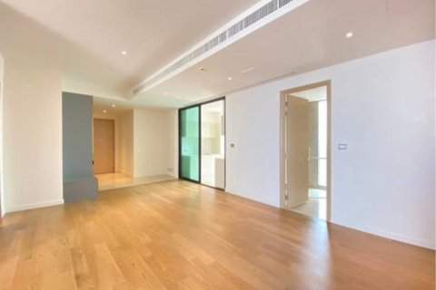 Condominio de 3 dormitorios en Khlong San, Bangkok, Tailandia № 123668 - foto 8