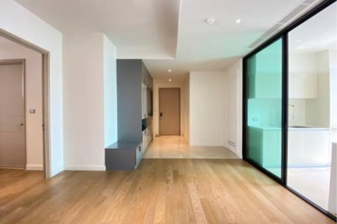 Condominio de 3 dormitorios en Khlong San, Bangkok, Tailandia № 123668 - foto 3