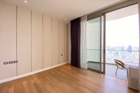 Condominio de 3 dormitorios en Khlong San, Bangkok, Tailandia № 123668 - foto 2