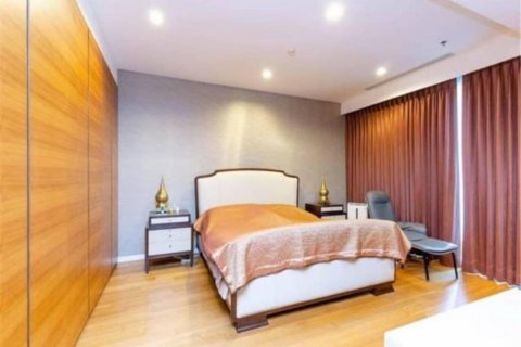 Condominio de 3 dormitorios en Khlong San, Bangkok, Tailandia № 123664 - foto 5