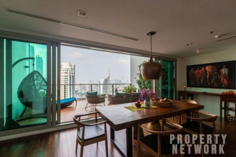 Condominio de 4 dormitorios en Khlong San, Bangkok, Tailandia № 123665 - foto 3