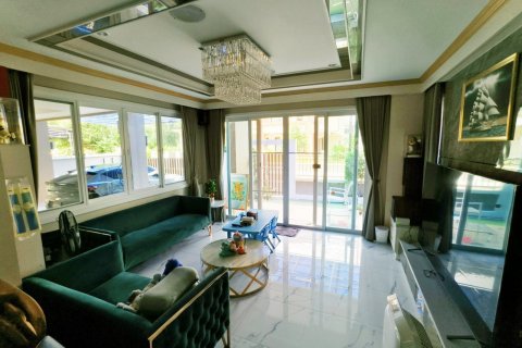Villa in Chon Buri, Thailand 5 Schlafzimmer № 126849