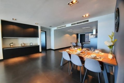 Condo in Pattaya, Thailand, 3 bedrooms № 8875 - photo 6
