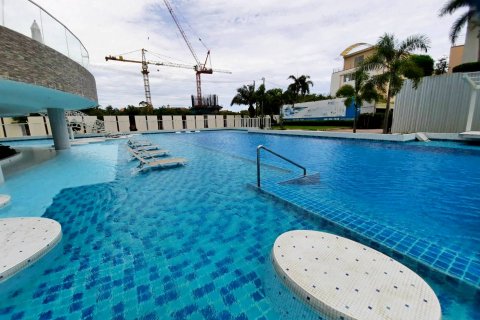 Condo in Pattaya, Thailand, 3 bedrooms № 8875 - photo 19