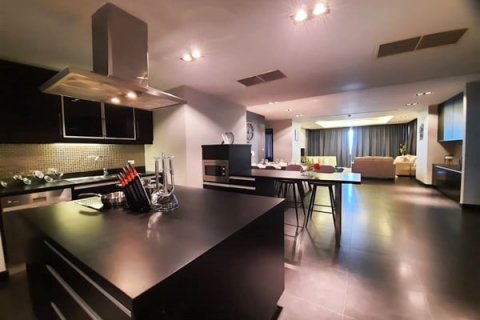 Condo in Pattaya, Thailand, 3 bedrooms № 8875 - photo 7