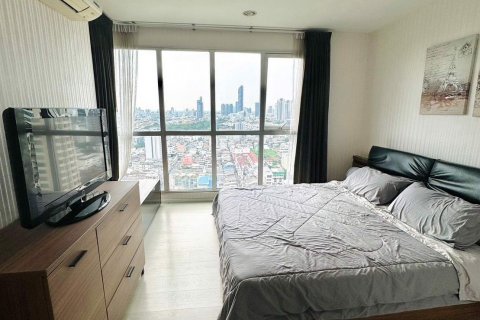 Sobre plano Rhythm Sathorn - Narathiwas en Bangkok, Tailandia № 36312 - foto 7