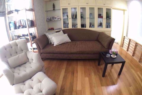 Condominio de 2 dormitorios en Pathum Wan, Bangkok, Tailandia № 77176 - foto 5