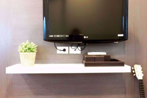 Condominio de 1 dormitorio en Watthana, Bangkok, Tailandia № 77175 - foto 6