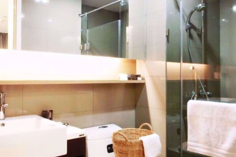 Condominio de 1 dormitorio en Watthana, Bangkok, Tailandia № 77175 - foto 5