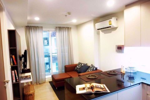 คอนโดมิเนียมในวัฒนา, กรุงเทพฯ, ประเทศไทย, 1 ห้องนอน № 77175