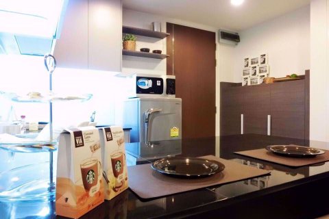 Condominio de 1 dormitorio en Watthana, Bangkok, Tailandia № 77175 - foto 7