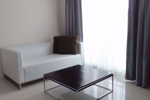 Condominio de 1 dormitorio en Bang Rak, Bangkok, Tailandia № 77181 - foto 6
