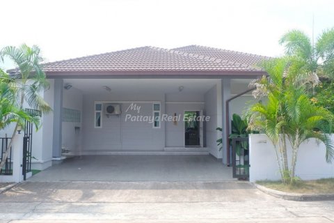 Casa de 3 dormitorios en Pattaya, Tailandia № 123486