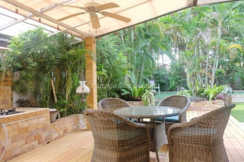 Casa de 3 dormitorios en Pattaya, Tailandia № 123486 - foto 7