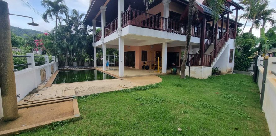 Chalet de 3 dormitorios en Phuket, Tailandia № 142372