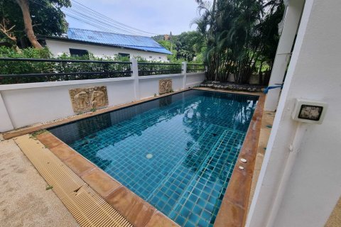 Chalet de 3 dormitorios en Phuket, Tailandia № 142372 - foto 2