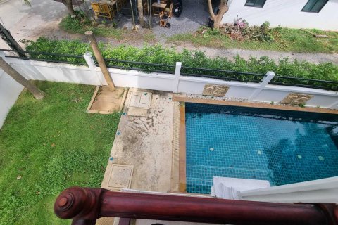 Chalet de 3 dormitorios en Phuket, Tailandia № 142372 - foto 14