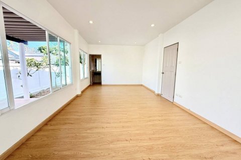 Casa de 3 dormitorios en Phuket, Tailandia № 126703 - foto 6