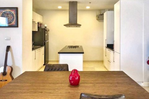 Condominio de 3 dormitorios en Khlong Toei, Bangkok, Tailandia № 126708 - foto 7
