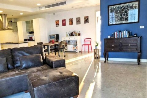 Condominio de 3 dormitorios en Khlong Toei, Bangkok, Tailandia № 126708 - foto 6