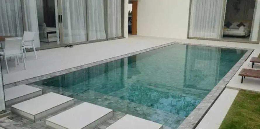 Casa de 3 dormitorios en Bang Tao, Tailandia № 120893