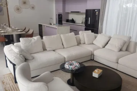 Casa de 3 dormitorios en Bang Tao, Tailandia № 120893 - foto 2