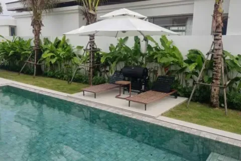 Casa de 3 dormitorios en Bang Tao, Tailandia № 120892