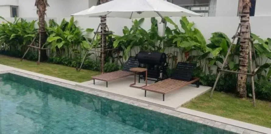 Casa de 3 dormitorios en Bang Tao, Tailandia № 120892