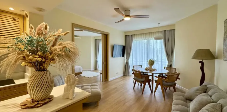 Condominio de 1 dormitorio en Bang Tao, Tailandia № 120896