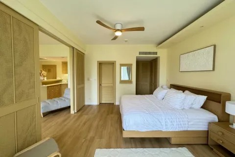 Condominio de 1 dormitorio en Bang Tao, Tailandia № 120896 - foto 9