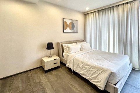 Condominio de 1 dormitorio en Khlong Toei, Bangkok, Tailandia № 132859 - foto 8