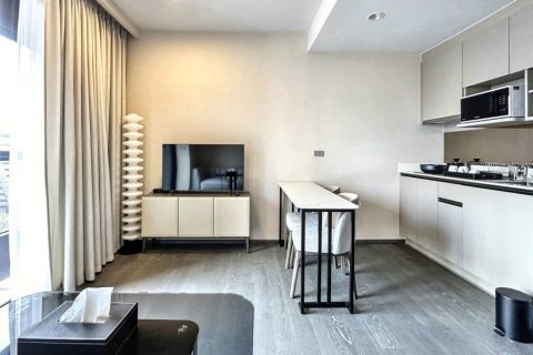 Condominio de 1 dormitorio en Khlong Toei, Bangkok, Tailandia № 132859