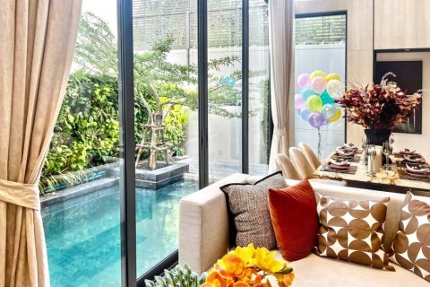 Casa de 3 dormitorios en Bangkok, Tailandia № 132858 - foto 6