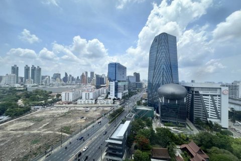 Condominio de 1 dormitorio en Khlong Toei, Bangkok, Tailandia № 132860 - foto 3