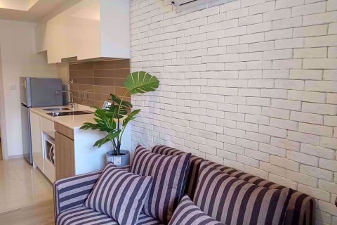 Condominio de 1 dormitorio en Din Daeng, Bangkok, Tailandia № 76374 - foto 2