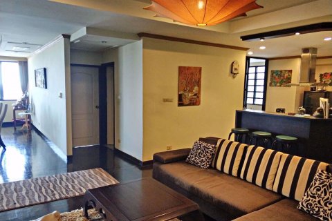 Condominio de 3 dormitorios en Yan Nawa, Bangkok, Tailandia № 76378 - foto 19