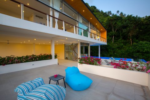 Casa de 4 dormitorios en Ko Samui, Tailandia № 84959 - foto 10