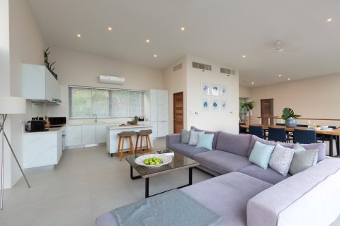 Casa de 4 dormitorios en Ko Samui, Tailandia № 84959 - foto 6