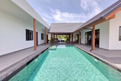 บ้านในพัทยา, ประเทศไทย 4 ห้องนอน № 130500