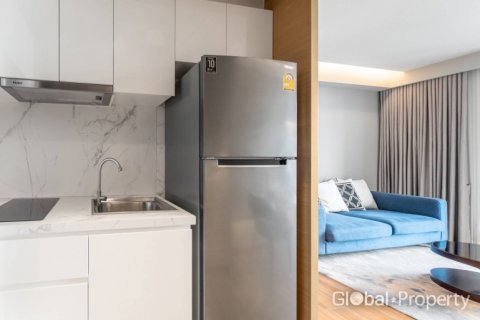 Condominio de 2 dormitorios en Pattaya, Tailandia № 124177 - foto 3