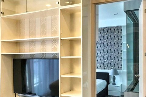 Condo in Bangkok, Thailand, 1 bedroom  № 126667