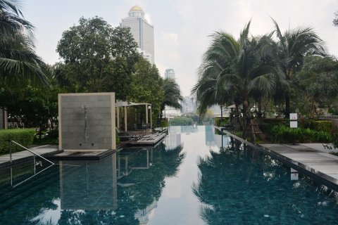 Condominio de 3 dormitorios en Bangkok, Tailandia № 81089 - foto 18