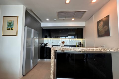Condominio de 3 dormitorios en Bangkok, Tailandia № 81089 - foto 7