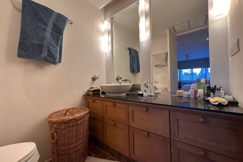 Condominio de 2 dormitorios en Bangkok, Tailandia № 81090 - foto 19