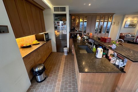 Condominio de 2 dormitorios en Bangkok, Tailandia № 81090 - foto 10