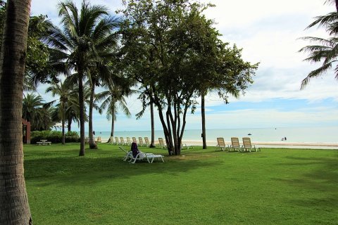 คอนโดมิเนียมในอำเภอหัวหิน, ประเทศไทย, 4 ห้องนอน № 79230 - รูปถ่าย 26