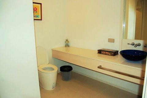 คอนโดมิเนียมในอำเภอหัวหิน, ประเทศไทย, 4 ห้องนอน № 79230 - รูปถ่าย 18