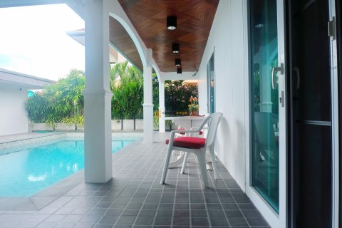 Estudio en Pattaya, Tailandia № 104812 - foto 14