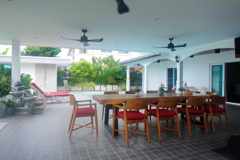 Estudio en Pattaya, Tailandia № 104812 - foto 12